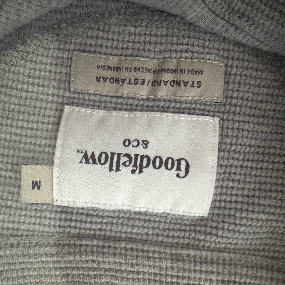 Lot of 6 Long Sleeves Sz M - Picture 13 of 13